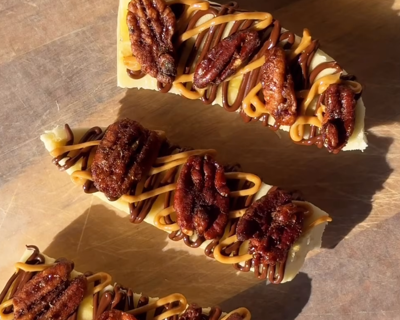 Cinnamon Chocolate Banana Boats